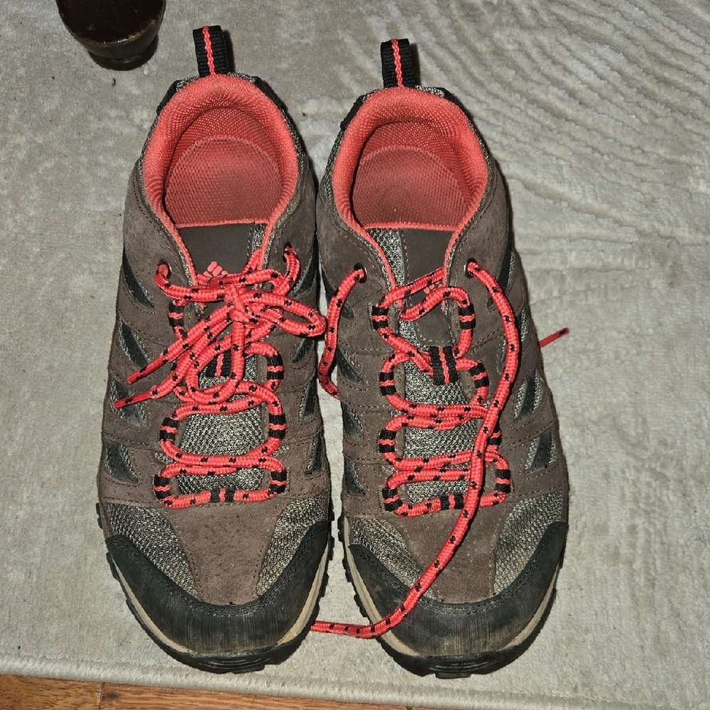 Columbia Hiking Shoes, 8.5